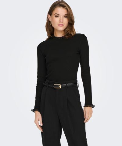 Only - OnlLeslie Langarmshirt mit Spitze in Schwarz