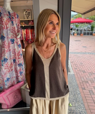 Golden Touch - Braunes Top mit Goldkante