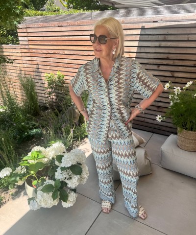 Retro Häkelbluse in Türkisbraun