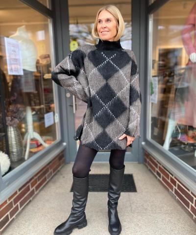 Oversized Rautenstrickpullover