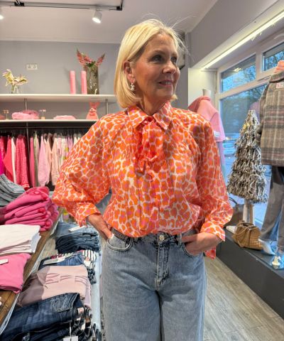 Schleifenbluse in Leo Orange