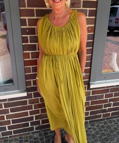 Römer Midikleid in Kiwigrün