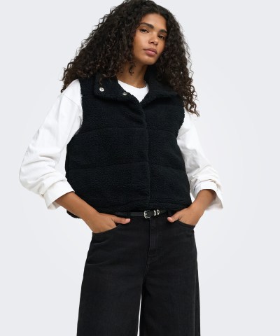 ONLY - OnlSandra Teddyfell-Weste in Schwarz